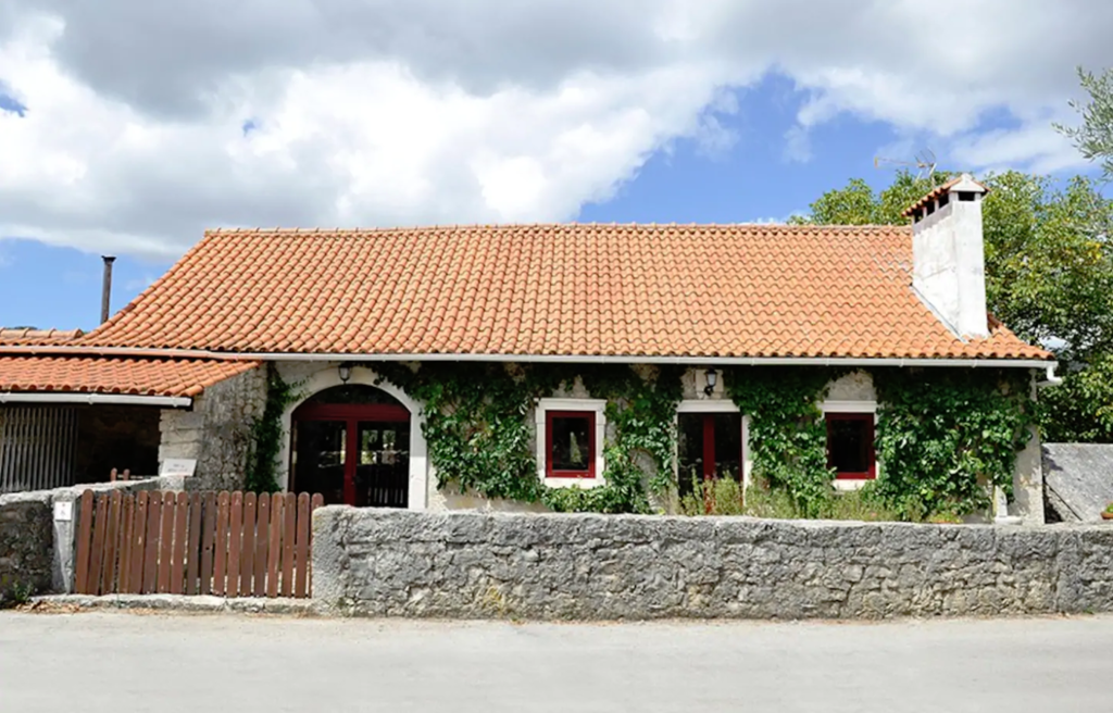 Casa da Cisterna Velha